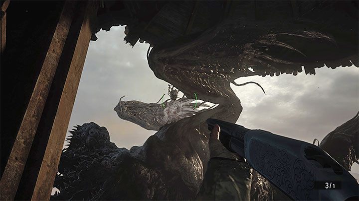 Bestia wkrótce wbije się do wieży przez dach - Resident Evil Village: Wydostanie się z zamku/Tower of Worship - solucja - Resident Evil Village - poradnik do gry