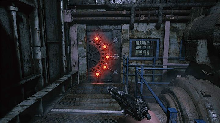 Docelowo musicie dotrzeć do pokazanych na obrazku drzwi - Resident Evil Village: Przejście przez poziom B4 - solucja - Resident Evil Village - poradnik do gry