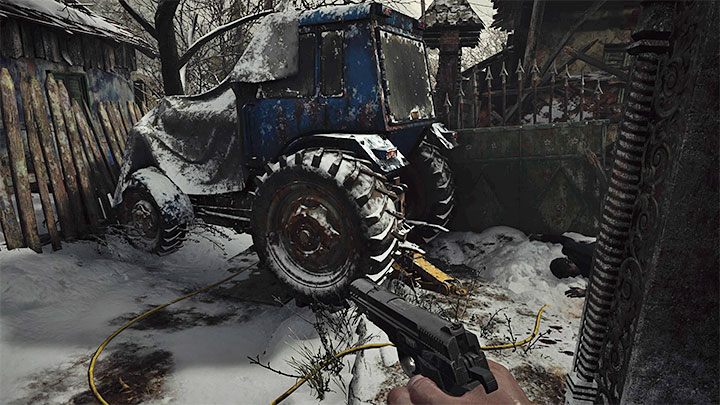 Uważajcie na nowe lykany w drodze do wyjścia z warsztatu - Resident Evil Village: Znalezienie domu z czerwonym kominem - solucja - Resident Evil Village - poradnik do gry