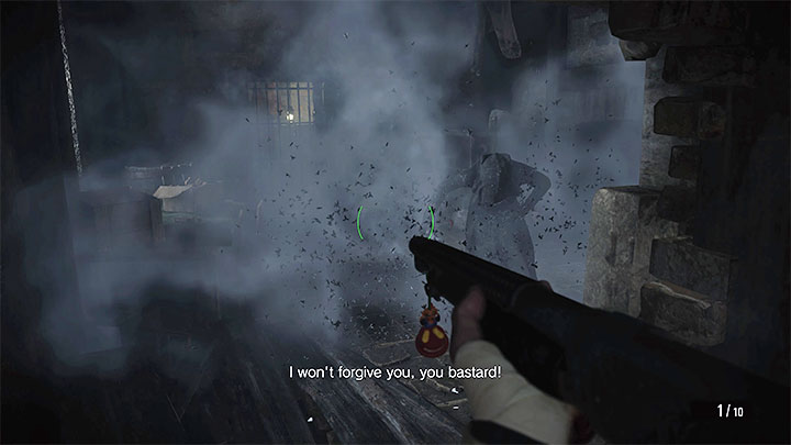 W pomieszczeniu rozbita zostanie okiennica i jest to ważna podpowiedź odnośnie tego jak wygrać pojedynek - córki Lady Dimitrescu są wrażliwe na chłód - Resident Evil Village: 1 wampirza córka - boss, jak pokonać? - Resident Evil Village - poradnik do gry