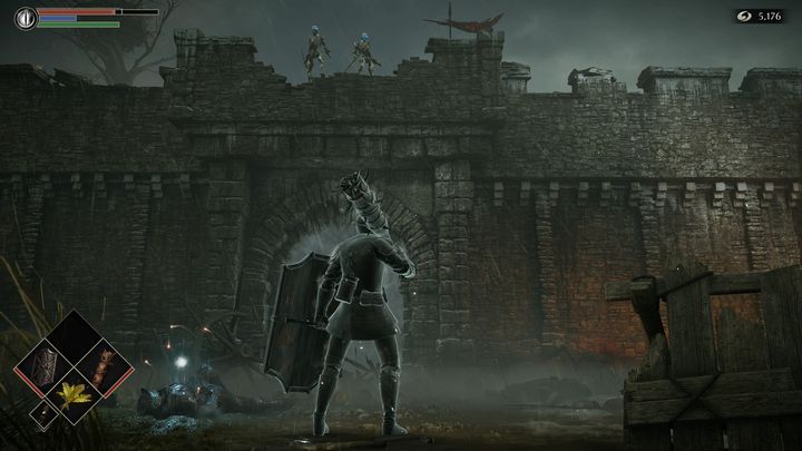 Po pokonaniu przeciwników na górze zobaczycie dwóch łuczników - Demons Souls Remake: Obrzeża wyspy (4-1) - solucja, opis przejścia - Demons Souls Remake - poradnik do gry