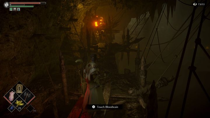 Idąc dalej w górę po drewnianych kładkach, uważajcie na kolejnych wrogów, których jest całkiem dużo - Demons Souls Remake: Bagno smutku (5-2) - solucja, opis przejścia - Demons Souls Remake - poradnik do gry