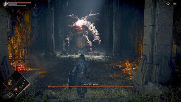 Dzięki tej taktyce prowokujemy również bossa do ataku, w którym wzlatuje w powietrze i opada na ziemię - Demons Souls Remake: Demon strażniczy - boss, jak pokonać? - Demons Souls Remake - poradnik do gry