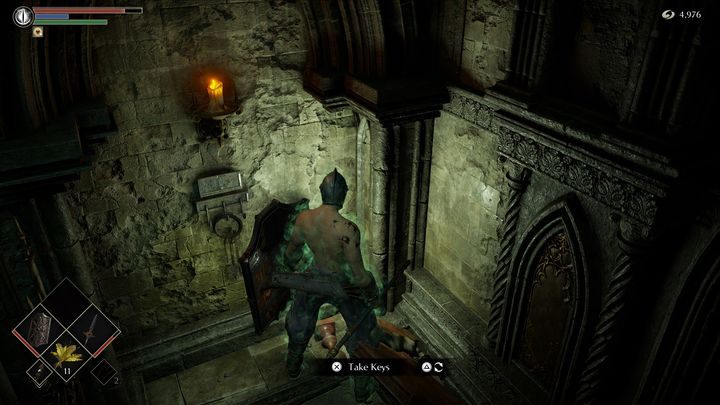 Po zabiciu maga-ośmiornicy, udajcie się w prawo, aby podnieść dwa klucze do poziomu 4F - Demons Souls Remake: Więzienie Nadziei (3-1) - solucja, opis przejścia - Demons Souls Remake - poradnik do gry