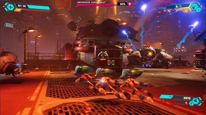 Poświęćcie trochę czasu żeby poznać się z głównymi atakami wielkiej wrogiej maszyny - Ratchet & Clank Rift Apart: Zbadanie posągu Nefariousa - solucja - Ratchet & Clank Rift Apart - poradnik do gry