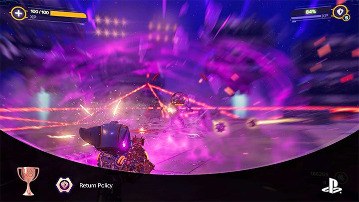 Zgromadzone pociski możecie odbijać wciskając R2 do końca - Ratchet & Clank Rift Apart: Trofea - lista - Ratchet & Clank Rift Apart - poradnik do gry