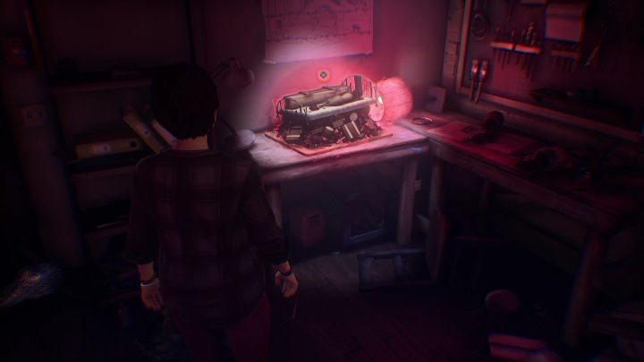 Pierwsza leży na blacie po lewej stronie - Life is Strange True Colors: Charlotte - solucja, opis przejścia - Life is Strange True Colors - poradnik do gry