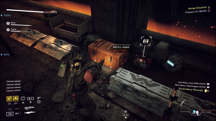 Przemierzając lokację, po lewej stronie znajdziecie skrzynię z amunicję, apteczkę oraz skrzynię z losowym dodatkiem - Aliens Fireteam Elite: Zwiad - solucja, opis przejścia - Aliens Fireteam Elite - poradnik do gry