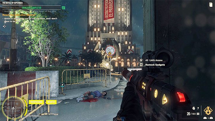Cel podróży to pokazany na obrazku wieżowiec Torre del Leon i bezpośrednio przed nim nie spotkacie już żadnych przeciwników - Far Cry 6: Bitwa o Esperanzę (The Battle of Esperanza) - solucja, opis przejścia - Far Cry 6 - poradnik do gry