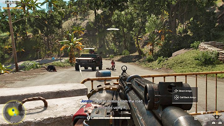 W trakcie walk szukajcie okazji do trafiania w beczki z zamiarem ich wysadzania - Far Cry 6: Ryk lwa (The Lions Roar) - solucja, opis przejścia - Far Cry 6 - poradnik do gry