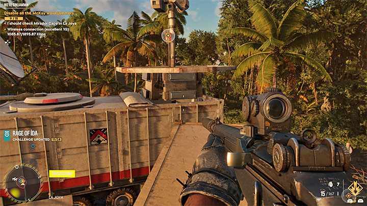 Zakłócacz z punktu 10 na mapie wymaga żeby doskoczyć do niego z sąsiedniego kontenera (miejsce skoku pokazaliśmy na obrazku) - Far Cry 6: To nie są zakłócenia (Were Unjammin) - solucja, opis przejścia - Far Cry 6 - poradnik do gry