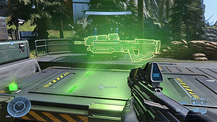 Nowe bronie możecie przede wszystkim pozyskiwać podczas eksploracji świata gry - znajdują się ona na stojakach lub mogą być pozostawiane przez wrogów - Halo Infinite: Walka, bronie i amunicja - Halo Infinite - poradnik do gry