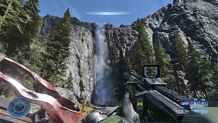 Waszym celem podróży jest duży wodospad z powyższego obrazka i możecie tam dotrzeć pieszo lub pojazdem - Halo Infinite: Limo, 11. czaszka (otwarty świat) - gdzie znaleźć? - Halo Infinite - poradnik do gry