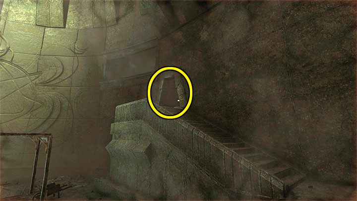 Zainteresujcie się schodami po prawej stronie, które prowadzą do zaznaczonego na obrazku przejścia - Amnesia Rebirth: The Chamber of Pillars - solucja, sekrety - Amnesia Rebirth - poradnik do gry