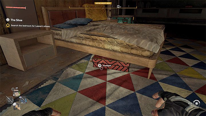 Po znalezieniu się w sypialni możecie opcjonalnie zabrać łuk leżący na jednym z mebli, przy czym nie jest to przedmiot bardzo wysokiej jakości - Dying Light 2: But - solucja, opis przejścia - Dying Light 2 - poradnik do gry