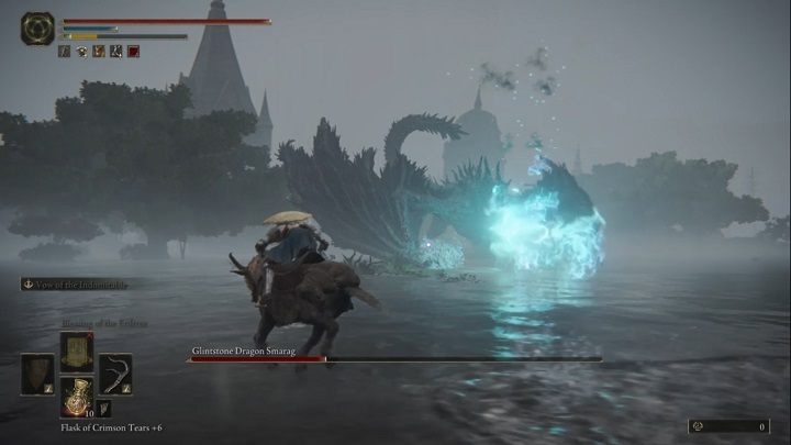 Błyskamienny smok Smarag będzie też ziać ogniem na stojąco - Elden Ring: Smarag, błyskamienny smok (Glinstone Dragon Smarag) - boss, jak pokonać? - Elden Ring - poradnik do gry