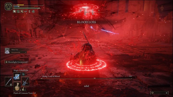 Gdy zdrowie bossa spadnie do około 50%, a Wy będziecie posiadali wokół swojej postaci trzy czerwone kręgi, zacznie on wykrzykiwać słowo Nihil trzy razy - Elden Ring: Mohg, Pan Krwi (Mohg, Lord of Blood) - boss, jak pokonać? - Elden Ring - poradnik do gry