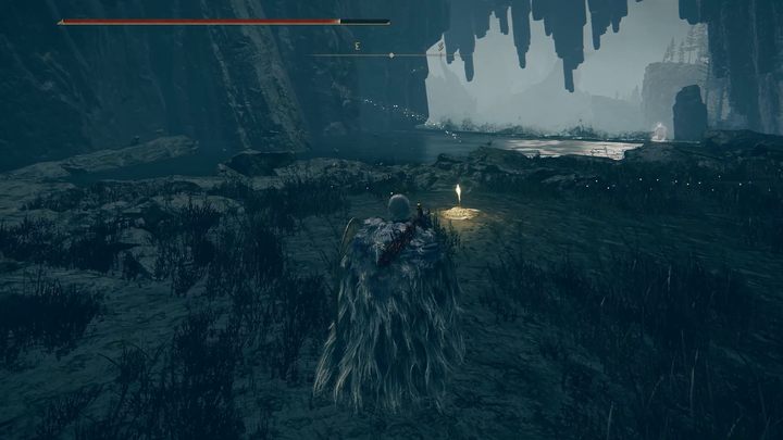 Po kolejnej serii skoków po skalnych platformach traficie wreszcie do kolejnego wodospadu i ujścia na otwartą, odsłoniętą przestrzeń - Shadow of the Erdtree: Jak dotrzeć na południowy skraj mapy? - Elden Ring - poradnik do gry