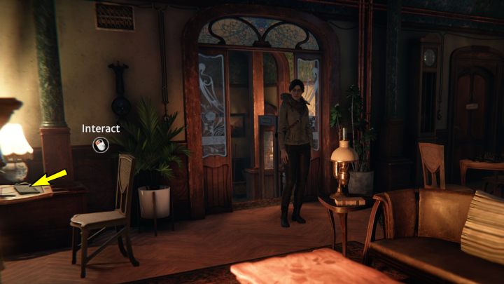 Wejdźcie do pokoju gościnnego i zbadajcie komputer przy biurku - Syberia The World Before: Vaghen - dzielnica kwiatowa, jesień 2005 część 2 (Vaghen - flower district, autumn 2005 part 2) - solucja, opis przejścia - Syberia The World Before - poradnik do gry