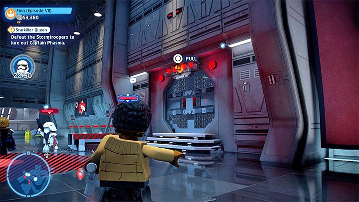 Poziom ten rozpoczniecie od dużej bitwy, w której do pokonania jest 30 zwykłych przeciwników - LEGO Skywalker Saga: Królowa Starkillera (Starkiller Queen) - solucja, opis przejścia - LEGO Skywalker Saga - poradnik do gry