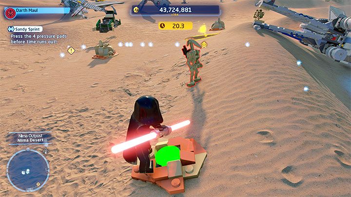 Poniszczcie małe obiekty z okolicy, a odsłonicie w ten sposób 4 płyty naciskowe - LEGO Skywalker Saga: Osada Niima (Niima Outpost) - lista wszystkich łamigłówek - LEGO Skywalker Saga - poradnik do gry