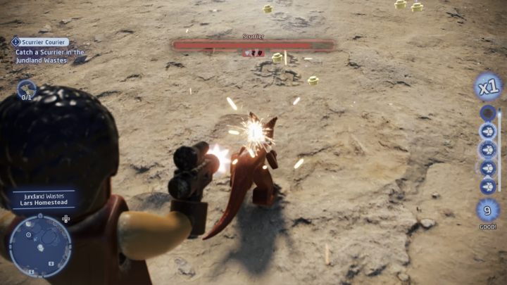 Udajcie się na pustynię Jundlandii na planecie Tatooine i idźcie za wyznacznikiem na ekranie - LEGO Skywalker Saga: Scurrierowy kurier (Scurrier Courier) - solucja, opis przejścia - LEGO Skywalker Saga - poradnik do gry