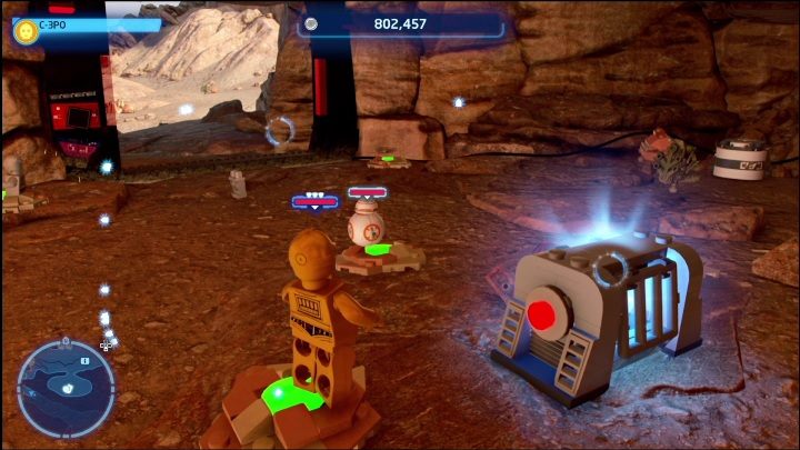 Po wejściu dwóch bohaterów do środka ustawcie ich na trzech przyciskach - LEGO Skywalker Saga: Pustynia Jundlandii- lista wszystkich łamigłówek - LEGO Skywalker Saga - poradnik do gry