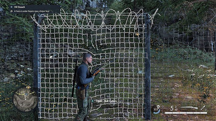 Inne miejsce do rozcięcia płotu jest pomiędzy posterunkami (południowym i wschodnim), pod wieżą snajperską - Sniper Elite 5: Ominięcie posterunków (misja 7) - solucja, opis przejścia - Sniper Elite 5 - poradnik do gry