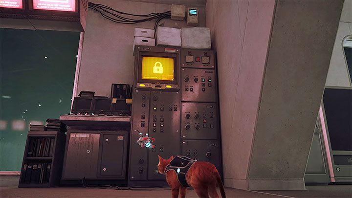 W pomieszczeniu są 3 terminale i możecie docierać do nich w dowolnej kolejności - Stray: Pomieszczenie kontrolne (Control Room), rozdział 12 - solucja, opis przejścia, zakończenie - Stray - poradnik do gry