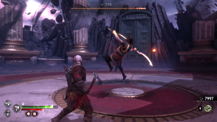 W trzecim starciu Tyr będzie walczył dwoma mieczami w kształcie sierpów, Chepeszami (Khopesh) - God of War Ragnarok Valhalla: Tyr - God of War Ragnarok - poradnik do gry