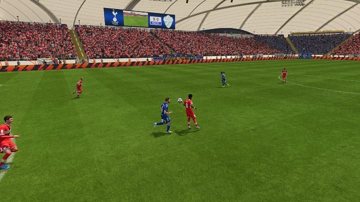 Popisowe podania (L2+X/LT+A) to finezyjny sposób na rozegranie futbolówki, w którym zawodnicy pokazują swoje doskonałe wyszkolenie techniczne - FIFA 23: Podania - rodzaje, jak wykonywać - FIFA 23 - poradnik do gry