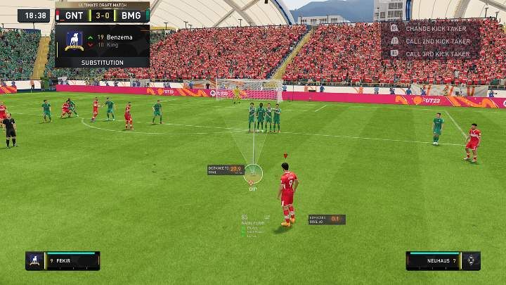 W FIFA 23 przemodelowano mechanikę rzutów wolnych, dzięki czemu można precyzyjnie wybrać punkt, w który ma zostać posłana futbolówka - FIFA 23: Stałe fragmenty gry - rodzaje, jak wykonywać - FIFA 23 - poradnik do gry