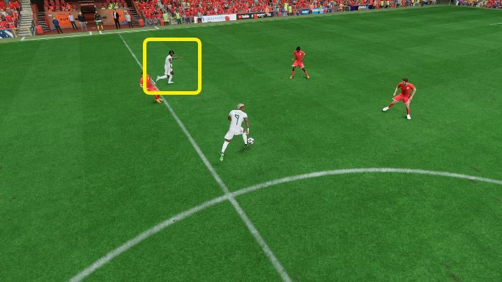 Gra z klepki (L1+X/LB+A) to niezwykle skuteczny sposób na rozerwanie linii defensywnej przeciwnika, rozgrywając futbolówkę pomiędzy dwoma zawodnikami - FIFA 23: Gra w ataku - budowanie akcji, kontrola, kontra - FIFA 23 - poradnik do gry