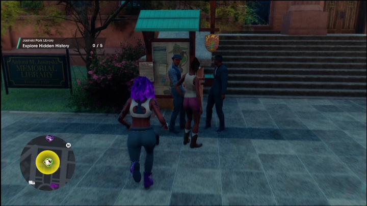 Aktywność Tajna historia rozpocznie się, gdy klikniecie przycisk na tablicy startowej, zaraz przed punktem turystycznym - Saints Row 2022: Odkrycia (Południowe Lakeshore) - lista i opisy aktywności - Saints Row - poradnik do gry