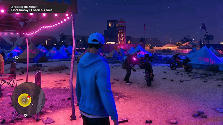 Ostatnia osoba, z którą trzeba się spotkać to Timmy O - stoi on obok motocykla - Saints Row 2022: Odrobina emocji (A Piece of the Action) - solucja, opis przejścia - Saints Row - poradnik do gry
