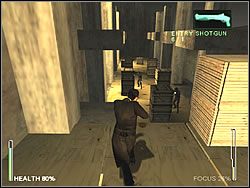 Przeskocz na daszek przejścia tuż pod ścianą i zeskocz miejscu, gdzie wysteruje wyrwa z prawej - [Ghost] The Power Plant - Reactor Construction 2 | Enter The Matrix - Enter The Matrix - poradnik do gry