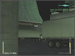 Misja rozpoczyna się na dziedzińcu - miejscu postoju ciężarówek dowożących paliwo do elektrowni - [Ghost] The Power Plant - Nuclear Shipping | Enter The Matrix - Enter The Matrix - poradnik do gry