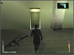 Musisz szybo do nich podbiec, najlepiej korzystając ze zwolnienia - [Ghost] The Post Office - Backtracking | Enter The Matrix - Enter The Matrix - poradnik do gry