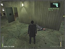 Uciekając przed kolejnym Agentem schowaj się za budowlą z anteną z lewej - [Ghost] City Rooftops - Answer the Phone | Enter The Matrix - Enter The Matrix - poradnik do gry