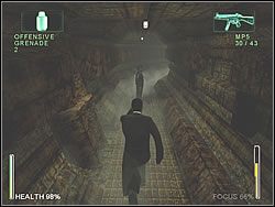 Wejdź do korytarza przed Tobą i ruszaj nim w lewo - [Ghost] The Sewers - Waterway | Enter The Matrix - Enter The Matrix - poradnik do gry