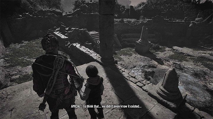 To bardzo prosty cel - jeden z filarów jest interaktywny (powyższy obrazek) i musicie go popchnąć - Plague Tale Requiem: Dotarcie do ruin (Reach the ruins at the centre of the island) - solucja, opis przejścia - A Plague Tale Requiem - poradnik do gry