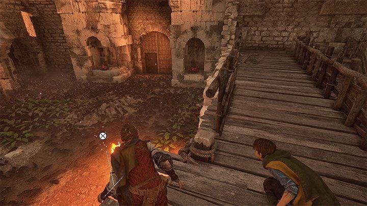 Cel podróży to brama pod wieżą z powyższego obrazka - jest ona zlokalizowana na przeciwległym końcu obszaru z przeciwnikami - Plague Tale Requiem: Wydostanie się z podziemi areny (Exit the arenas underground) - solucja, opis przejścia - A Plague Tale Requiem - poradnik do gry