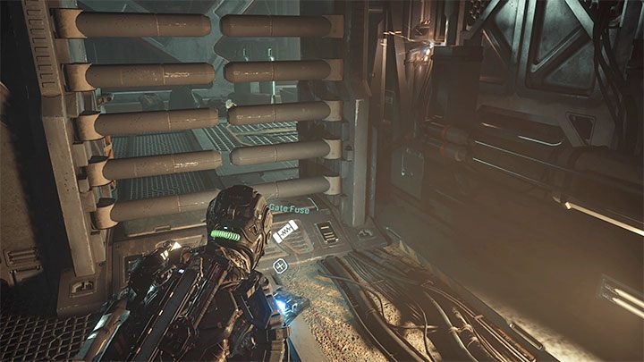 Na nowym piętrze przejdźcie pod częściowo podniesionymi drzwiami Prisoner Transfer S408 - Callisto Protocol: Rozdział 4: Zagubiony (Lost) - solucja, opis przejścia - The Callisto Protocol - poradnik do gry