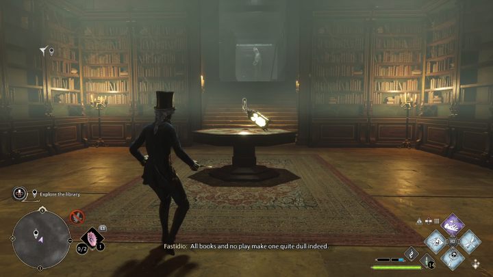 Podejdźcie do stolika, podnieście lampion i włóżcie go do 2 stojaka przy dużych drzwiach w bibliotece - Hogwarts Legacy: Jak zbadać bibliotekę w queście Pilnowanie swojego nosa (Minding Your Own Business)? - Hogwarts Legacy - poradnik do gry