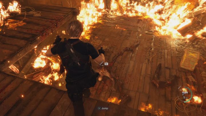 Tak samo jak w pierwszej fazie musicie zeskakiwać na osłabionego bossa i wbijać nóż w oko na jego plecach - Resident Evil 4 Remake: Jak pokonać Bossa Mendez? - Resident Evil 4 Remake - poradnik do gry