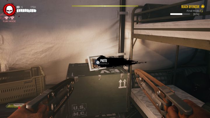 Zdjęcie w ramce (Photo) - jest ono na skrzyni w namiocie - Dead Island 2: Gdzie jest porucznik Hicks? - Dead Island 2 - poradnik do gry