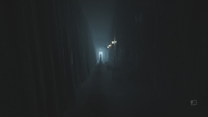 Jeżeli pozwolicie zjawie się zbliżyć, duch żony rzuci się na bohatera i pozbawi go życia - Layers of Fear: Historia Malarza - Layers of Fear 3 - poradnik do gry