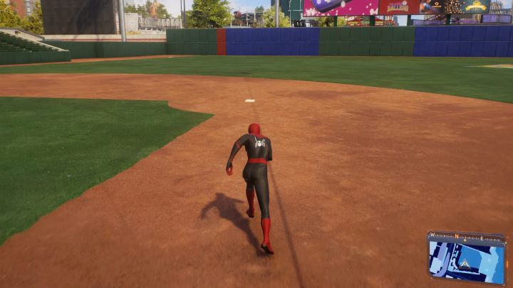 Trofeum możecie zdobyć grając zarówno Peterem jak i Milesem, radzimy jednak do tego zadania wyznaczyć Petera - Spider Man 2: Gdzie jest stadion Ballersów - trofeum Home Run - Spider Man 2 - poradnik do gry