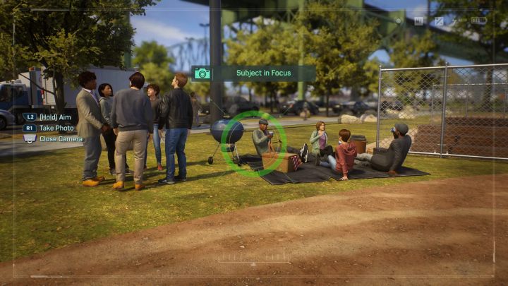 Zróbcie zdjęcie ludziom na kocu piknikowym przy boisku baseballowym - Spider Man 2: Wszystkie szanse na zdjęcia - lokacje - Spider Man 2 - poradnik do gry