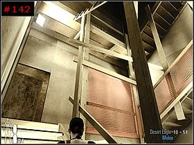 Naprzeciwko mnie pojawił się strzelec, dobrze ukryty za pudłami - [PART II] Chapter IV - Max Payne 2: The Fall Of Max Payne - poradnik do gry